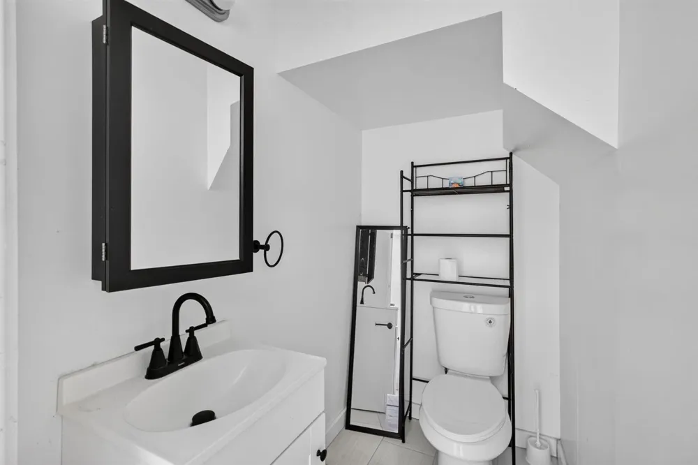 1028 36TH STREET West Palm Beach, FL 33407