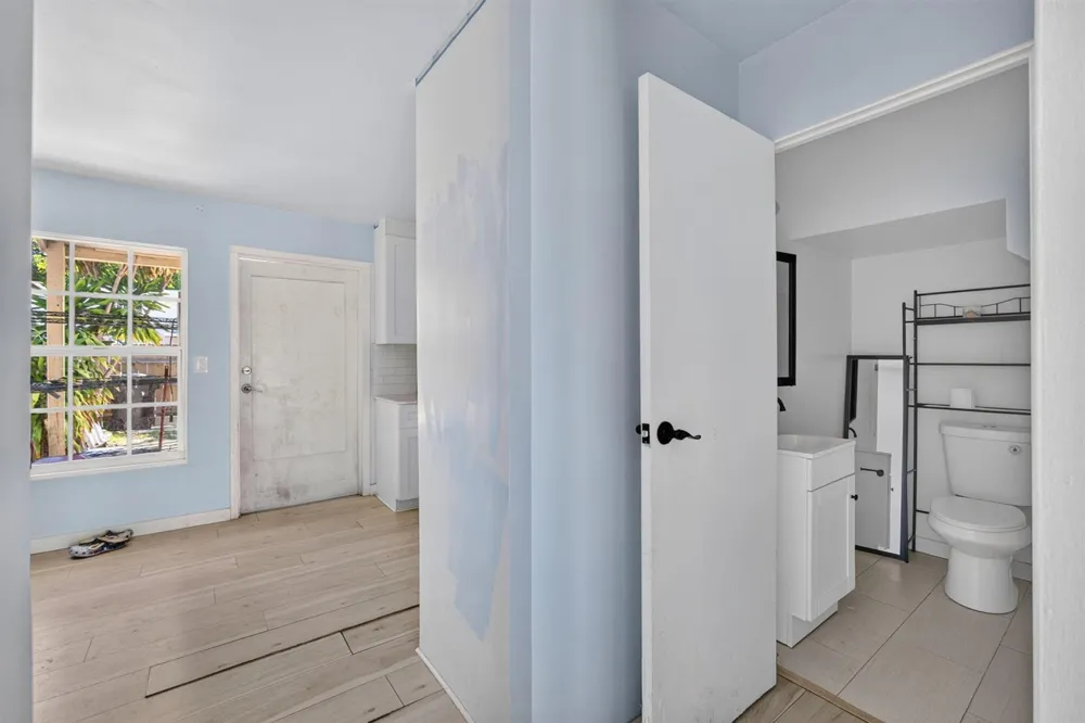 1028 36TH STREET West Palm Beach, FL 33407