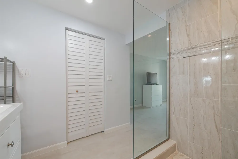 6080 NW 44th Street NW #Apt 414 Lauderhill, FL 33319