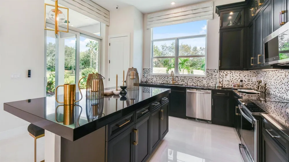 132 SE VIA TIRSO Port St. Lucie, FL 34952