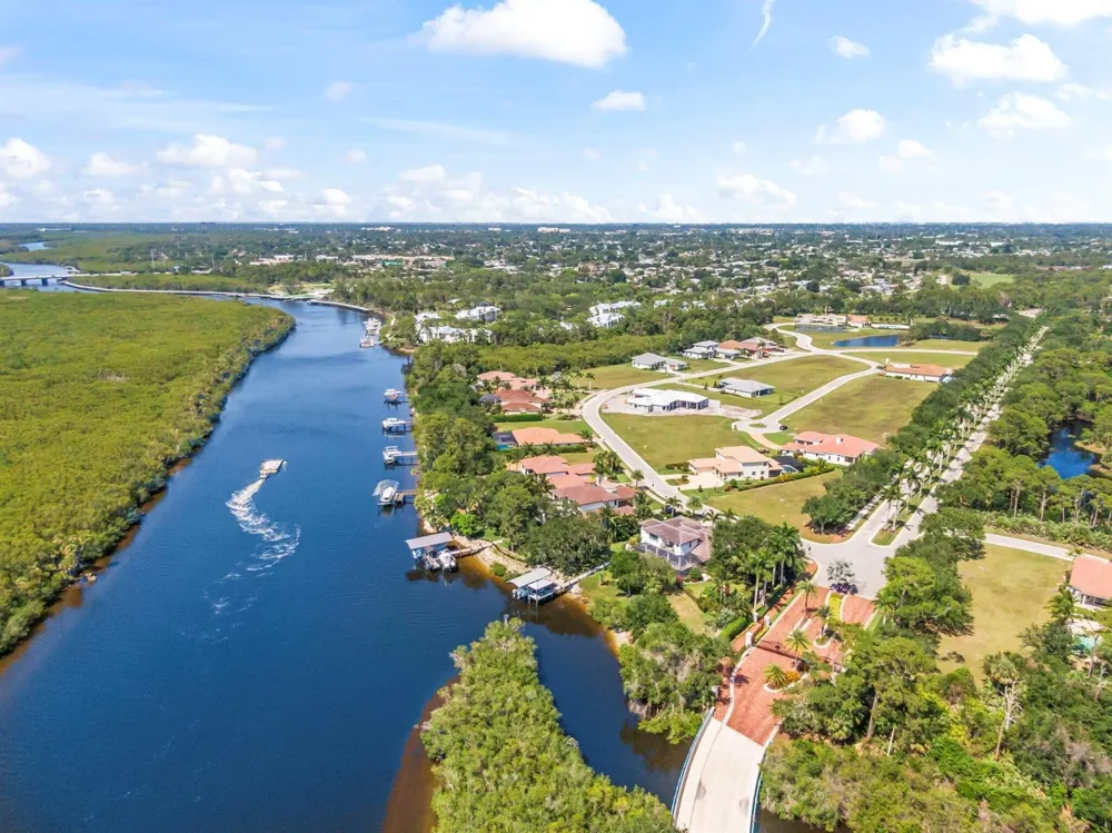 132 SE VIA TIRSO Port St. Lucie, FL 34952