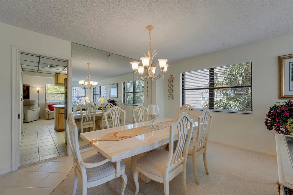 372 Golfview Road #403 North Palm Beach, FL 33408