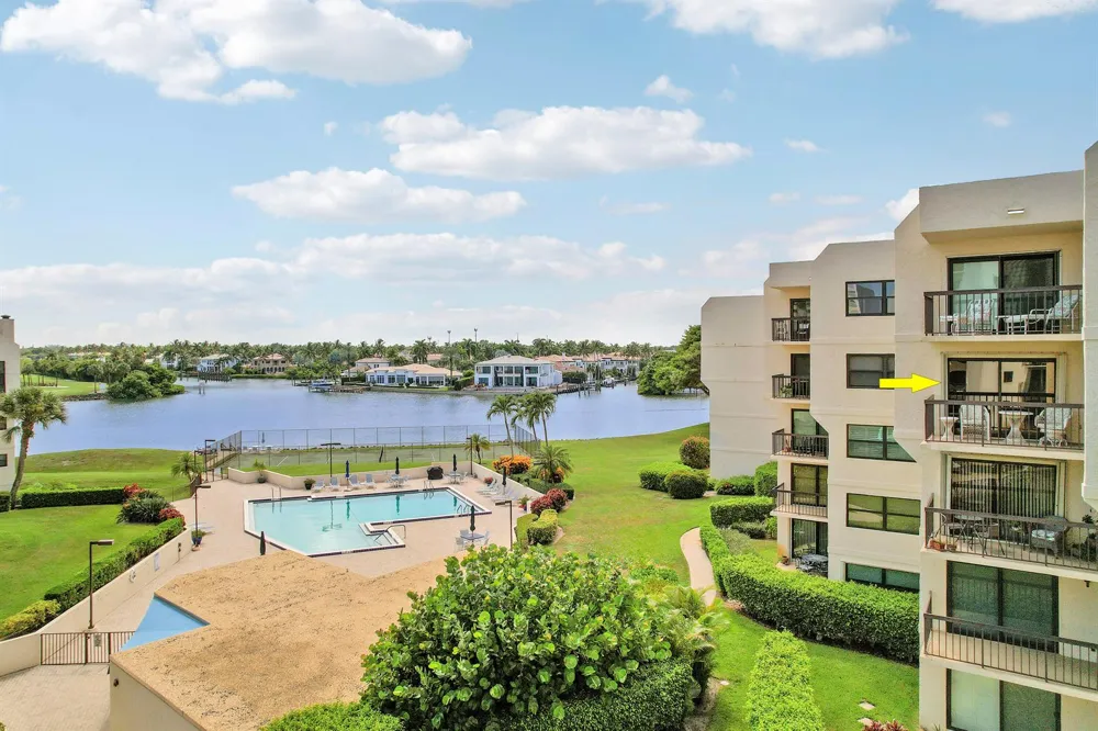 372 Golfview Road #403 North Palm Beach, FL 33408