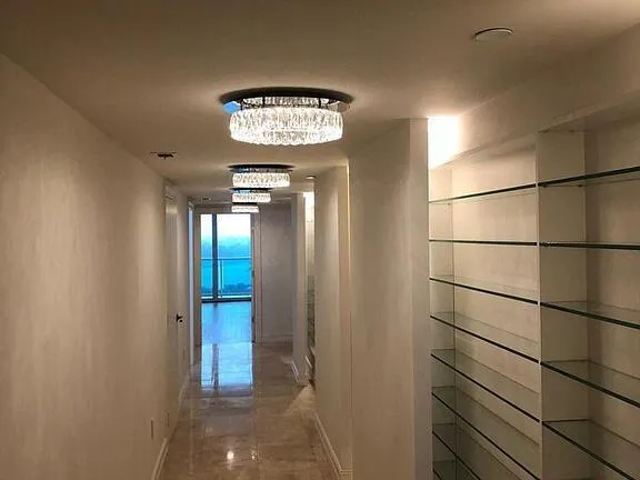 20201 E Country Club Drive #1009 Aventura, FL 33180