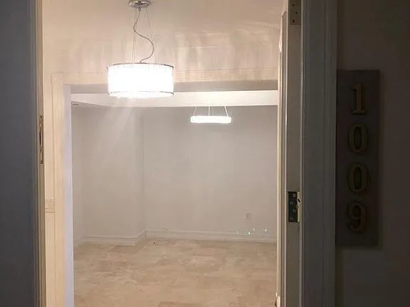 20201 E Country Club Drive #1009 Aventura, FL 33180