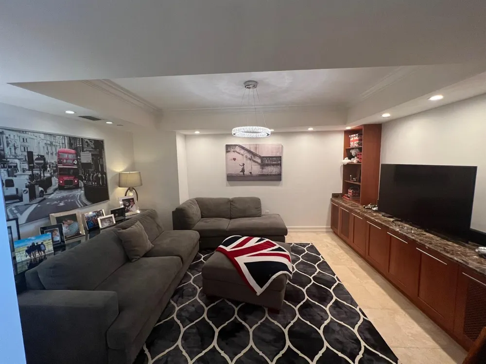 20201 E Country Club Drive #1009 Aventura, FL 33180