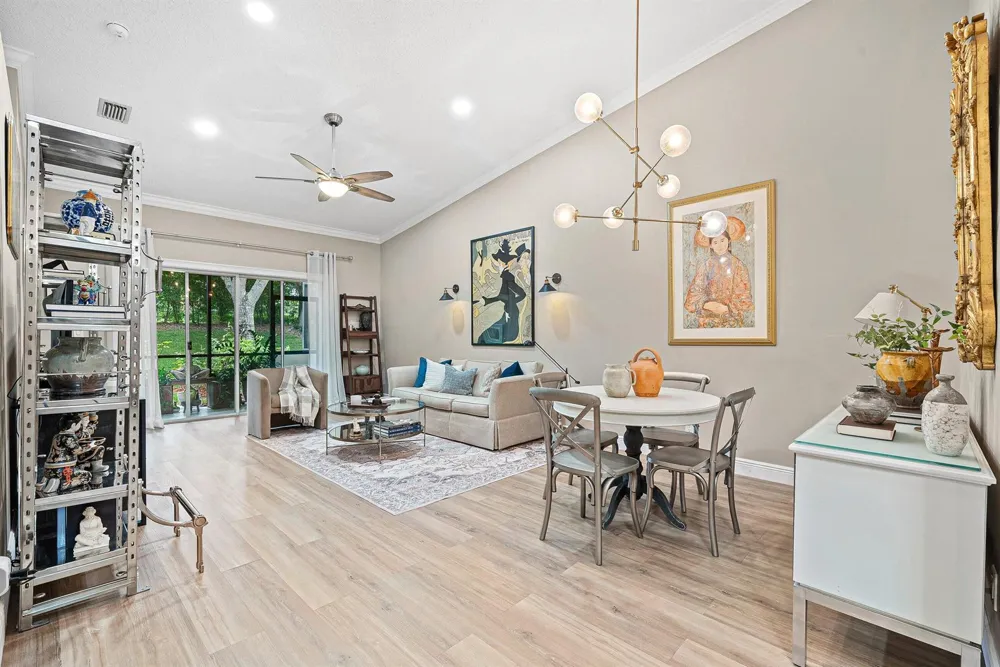 9444 SWANSEA LANE West Palm Beach, FL 33411