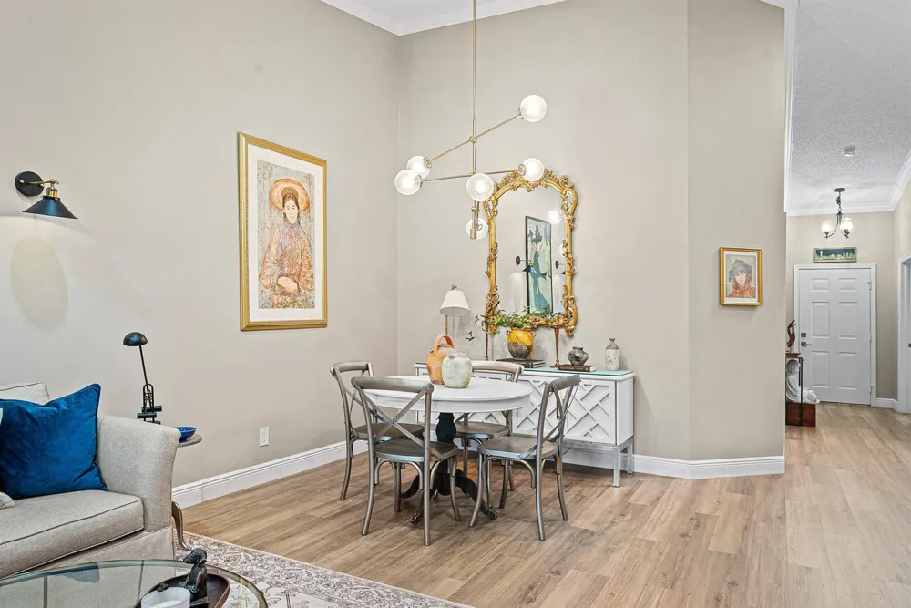 9444 SWANSEA LANE West Palm Beach, FL 33411