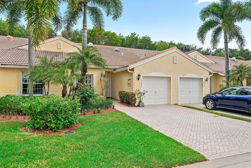 9444 SWANSEA LANE West Palm Beach, FL 33411