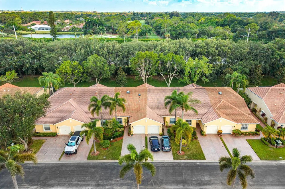 9444 SWANSEA LANE West Palm Beach, FL 33411