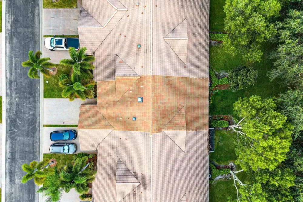 9444 SWANSEA LANE West Palm Beach, FL 33411