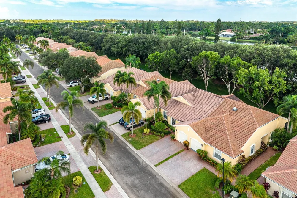 9444 SWANSEA LANE West Palm Beach, FL 33411