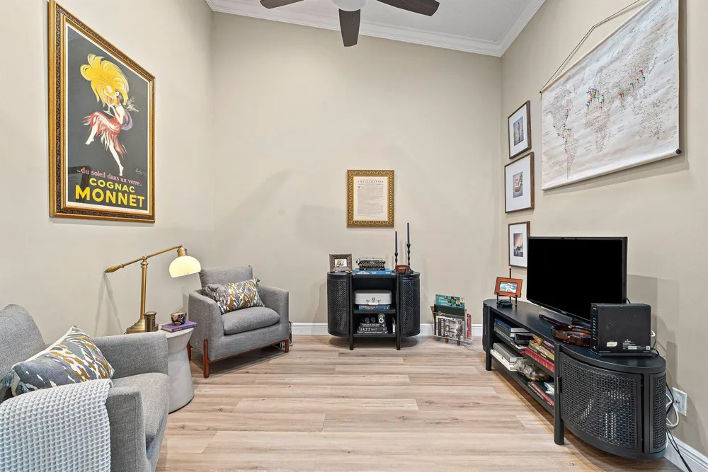9444 SWANSEA LANE West Palm Beach, FL 33411