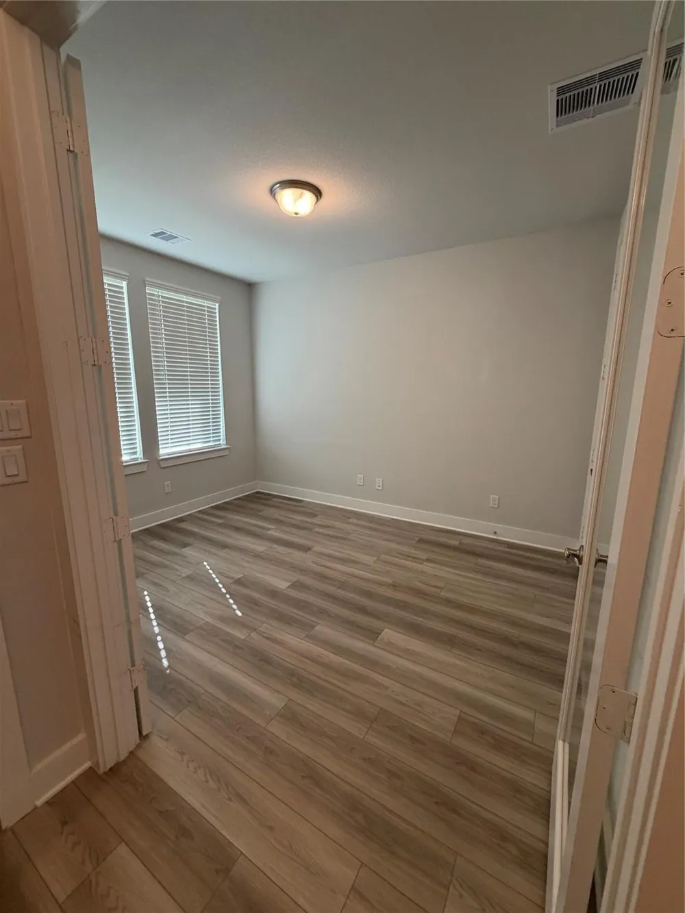 3306 Salton Sea Drive Texas City, TX 77568