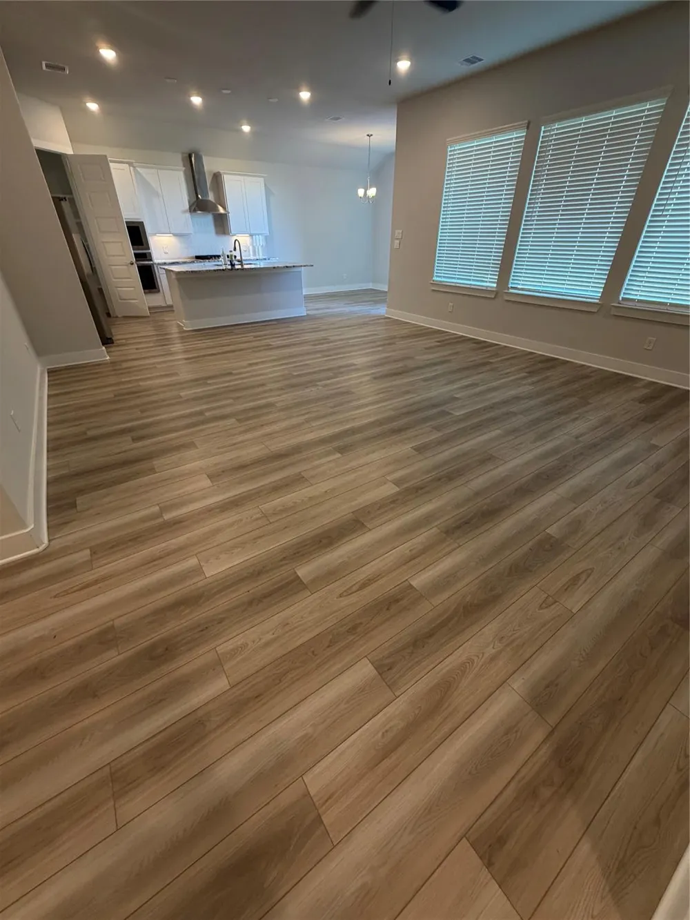 3306 Salton Sea Drive Texas City, TX 77568