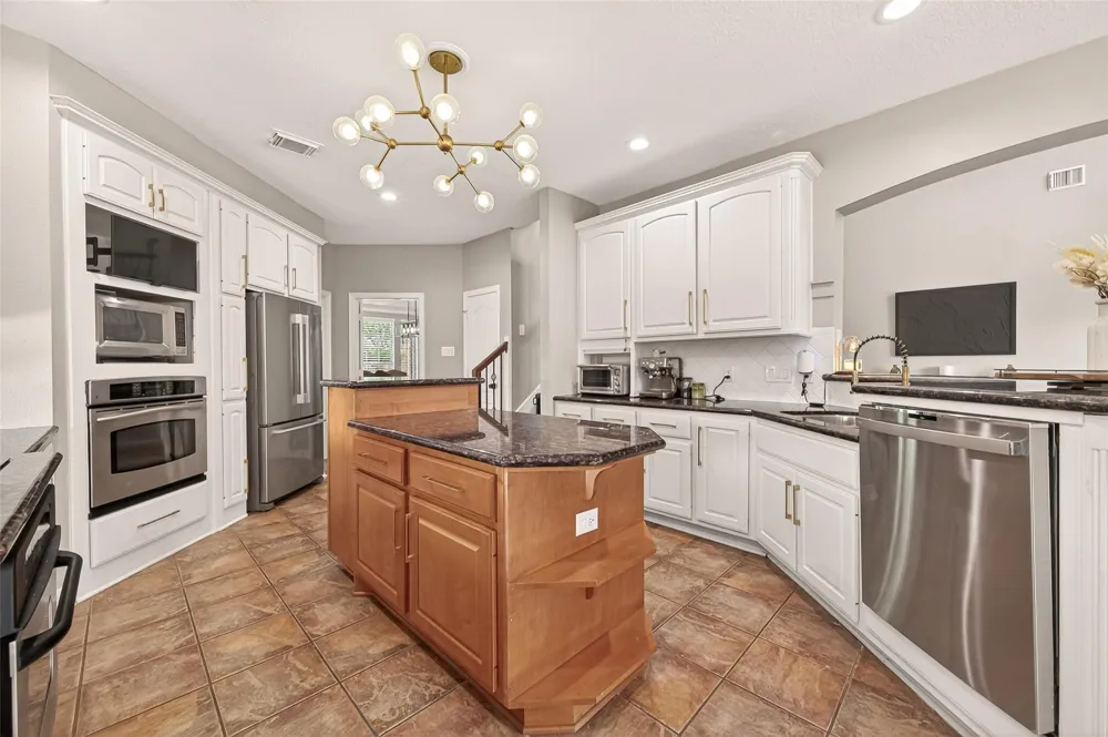 9619 Silver Birch Court Missouri City, TX 77459