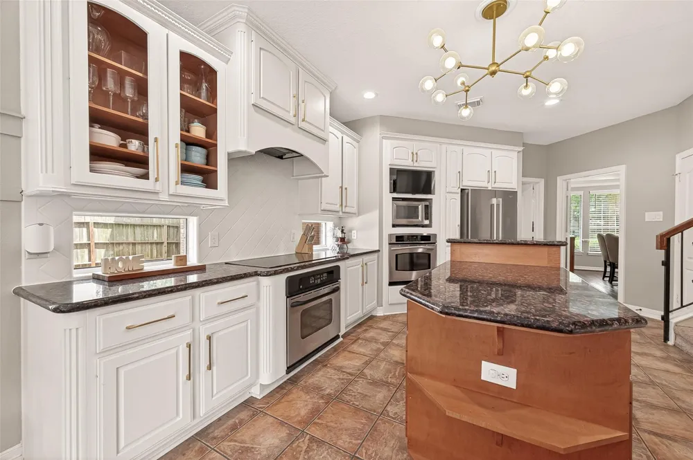 9619 Silver Birch Court Missouri City, TX 77459