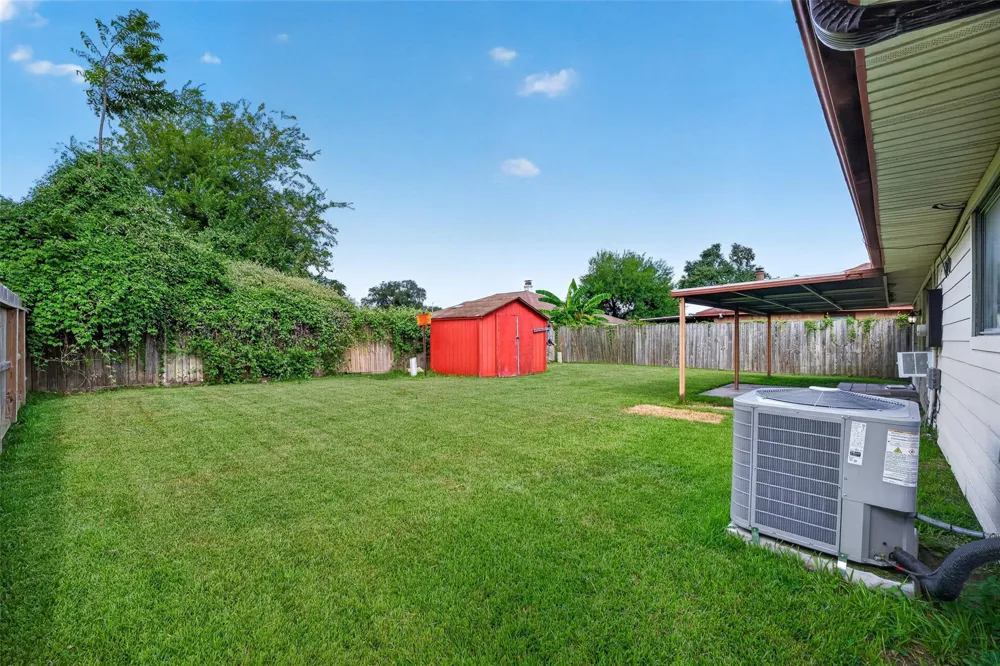 1379 Wrotham Lane Channelview, TX 77530