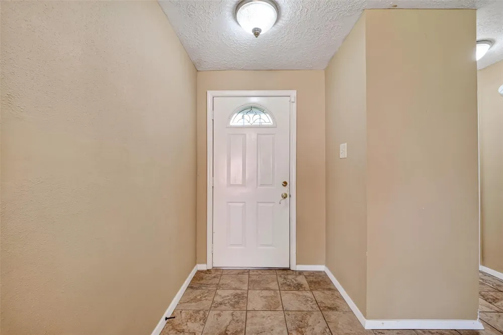 1379 Wrotham Lane Channelview, TX 77530