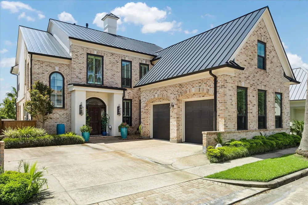 631 Northport Lane League City, TX 77565