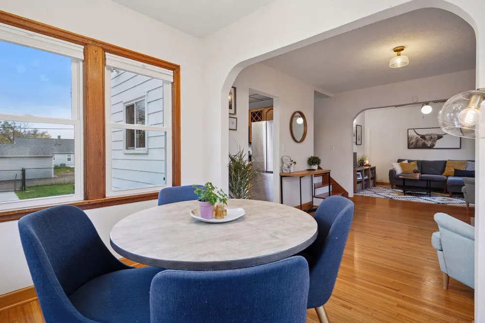 1705 Ivy Avenue E Saint Paul, MN 55106