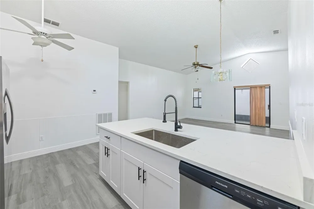13427 LARAWAY DRIVE Riverview, FL 33579