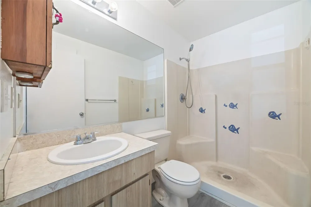 13427 LARAWAY DRIVE Riverview, FL 33579