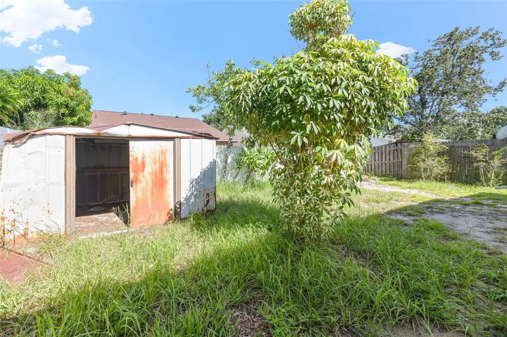13427 LARAWAY DRIVE Riverview, FL 33579