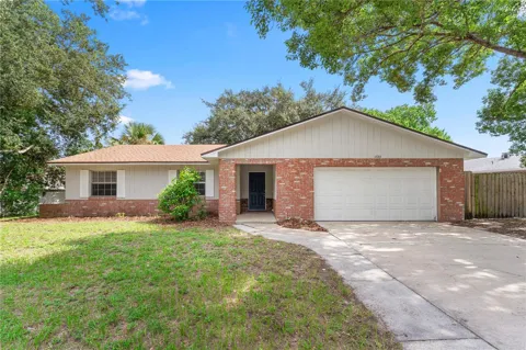 1723 CANTERBURY CIRCLE