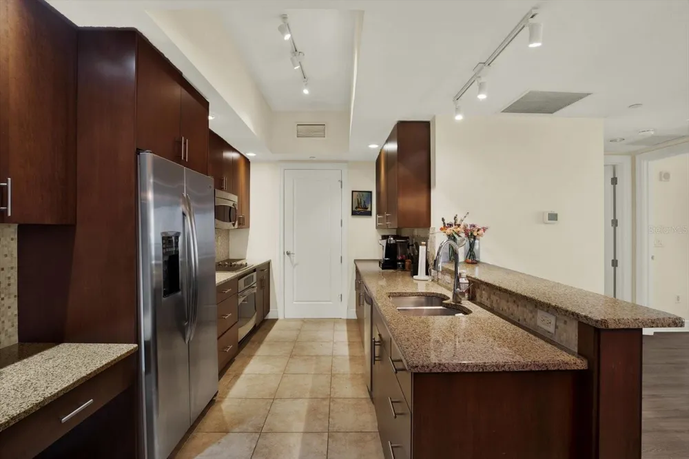 331 CLEVELAND STREET #212 Clearwater, FL 33755