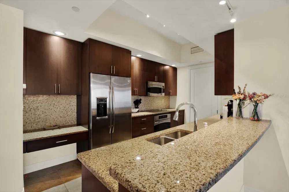 331 CLEVELAND STREET #212 Clearwater, FL 33755