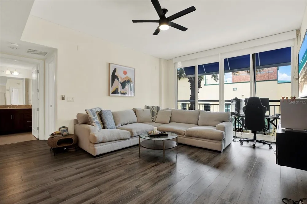 331 CLEVELAND STREET #212 Clearwater, FL 33755