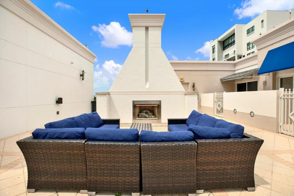 331 CLEVELAND STREET #212 Clearwater, FL 33755
