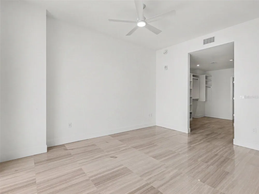 3101 W BAYSHORE STREET #503 Tampa, FL 33629