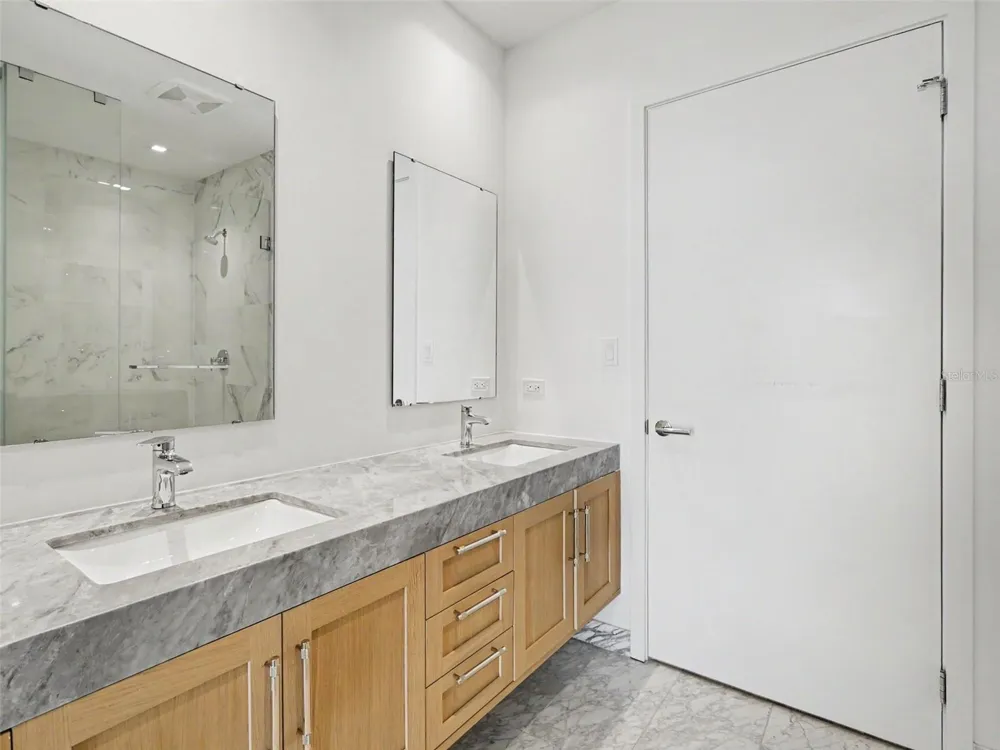 3101 W BAYSHORE STREET #503 Tampa, FL 33629