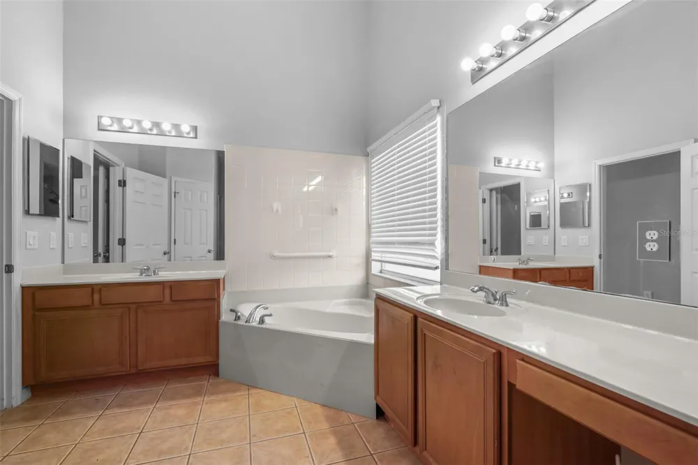 2264 VIEHMAN TRAIL Kissimmee, FL 34746
