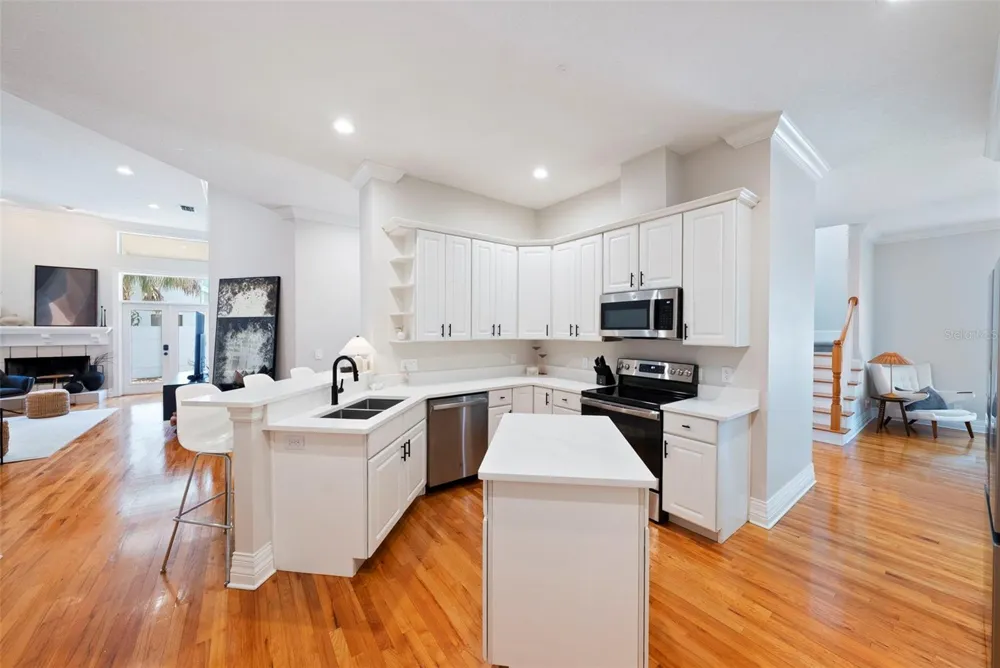 2504 W TENNESSEE AVENUE #A Tampa, FL 33629