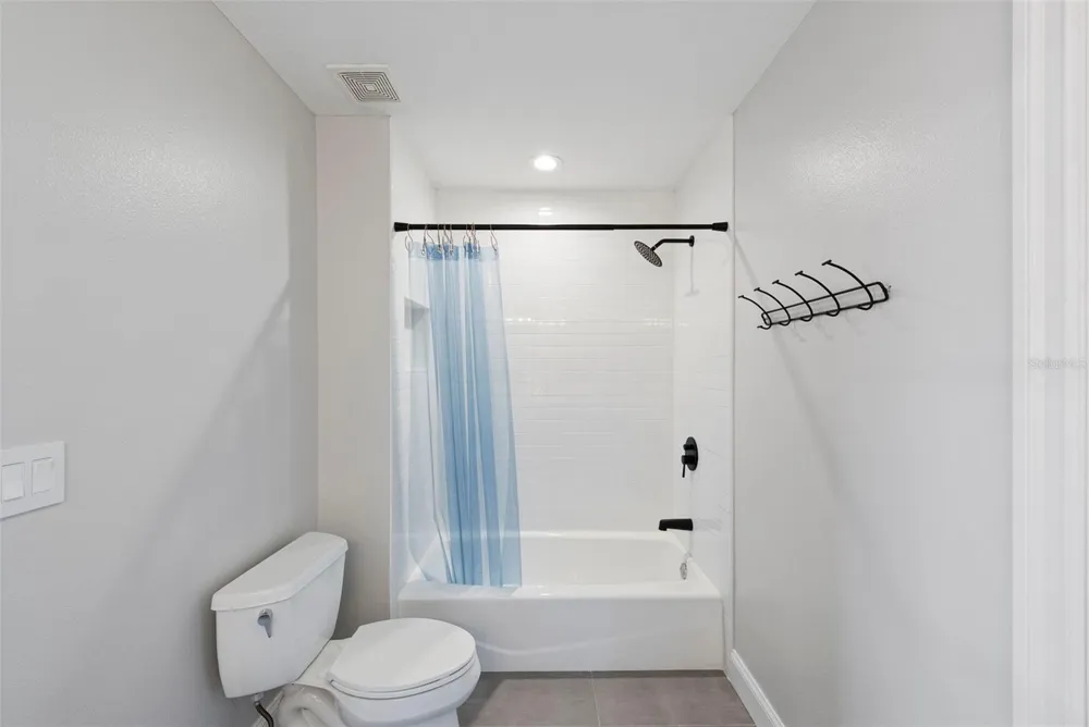 2504 W TENNESSEE AVENUE #A Tampa, FL 33629