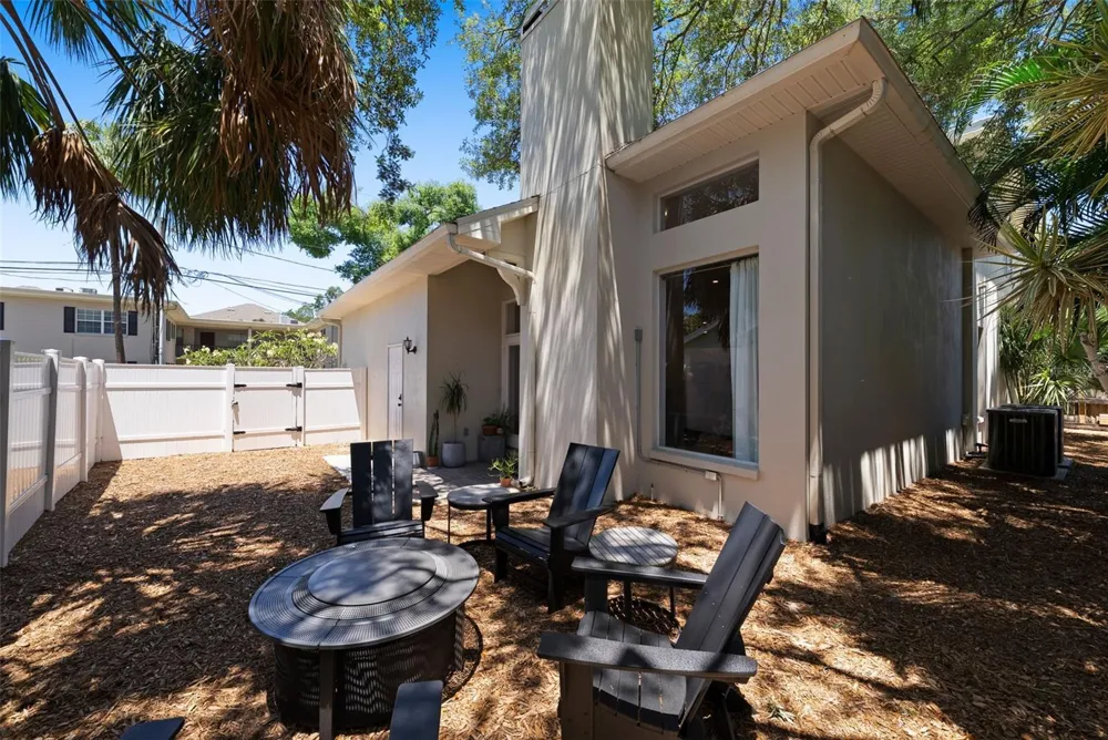 2504 W TENNESSEE AVENUE #A Tampa, FL 33629