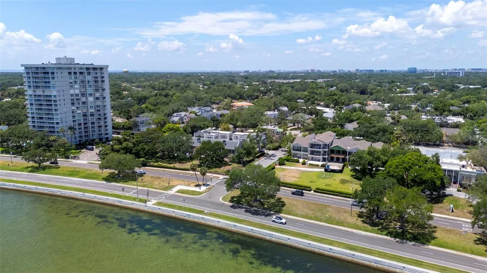 2504 W TENNESSEE AVENUE #A Tampa, FL 33629