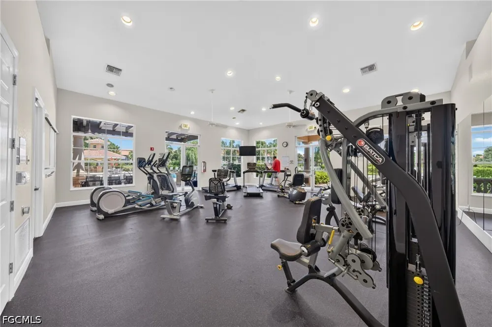Bently Circle Fort Myers, FL 33912