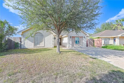 2811 La Mora Lane