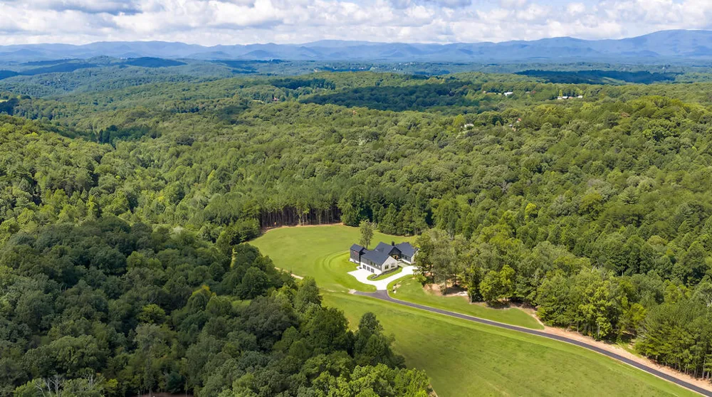 198 Big View Trail Mineral Bluff, GA 30559