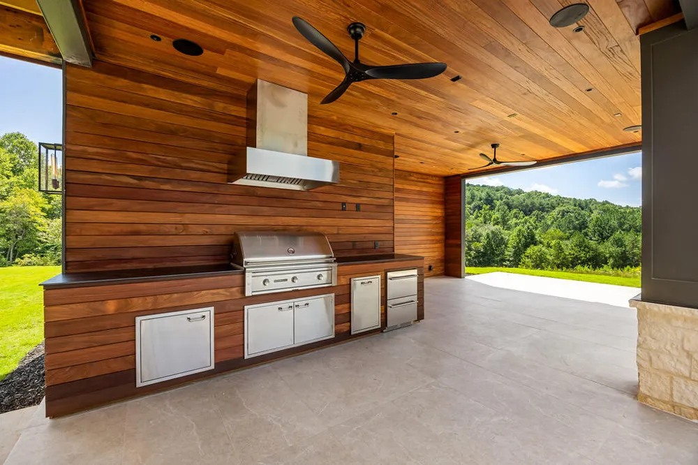 198 Big View Trail Mineral Bluff, GA 30559