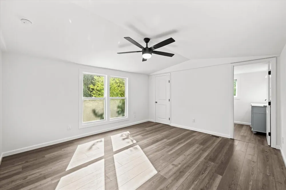 1237 North Pass Chatsworth, GA 30705