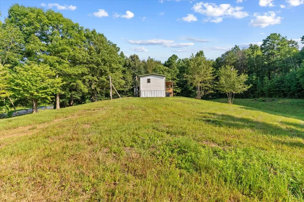 1237 North Pass Chatsworth, GA 30705