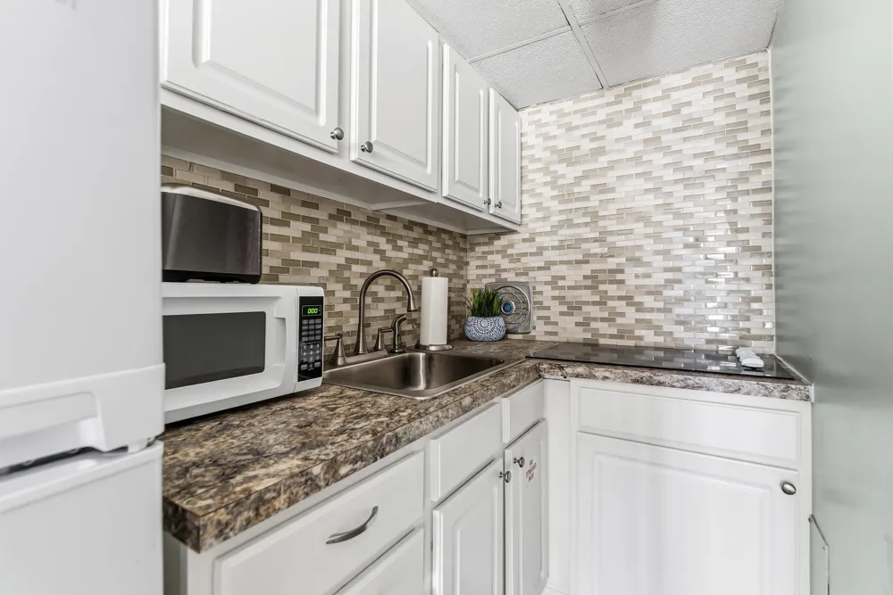 404 E Denver Avenue Wildwood Crest, NJ 08260