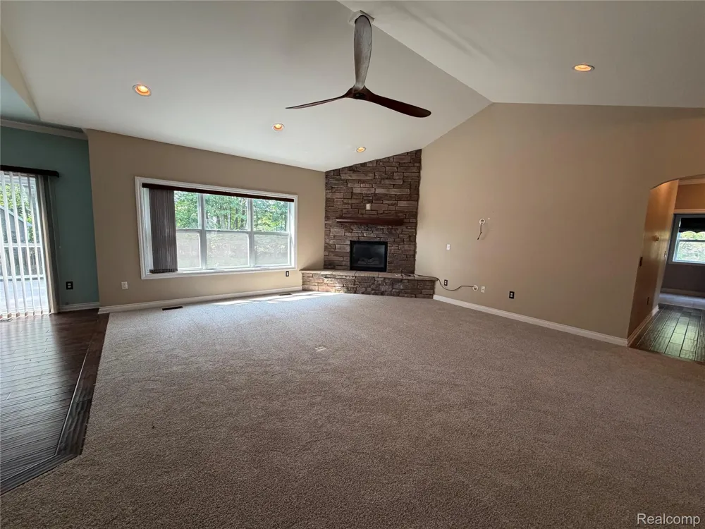 7876 Donegal Court Tyrone Township, MI 48430