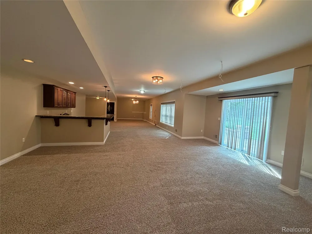 7876 Donegal Court Tyrone Township, MI 48430