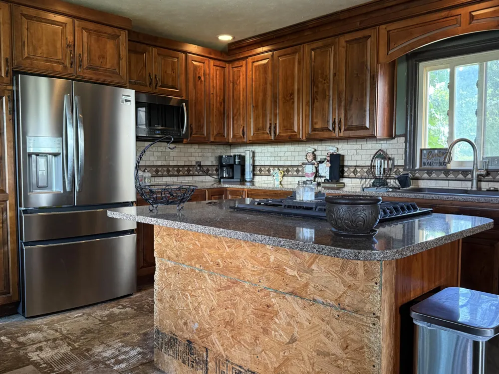 11720 S M 66 Highway Assyria Township, MI 49021